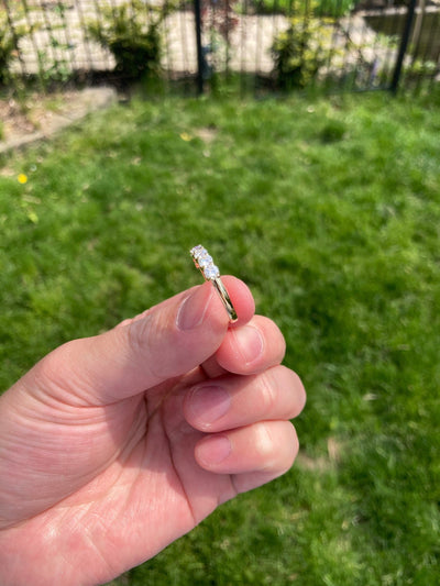 1-40-tcw-round-shaped-moissanite-five-stones-wedding-band