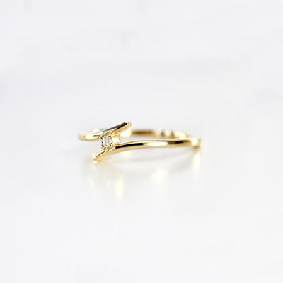 Round Cut Diamond Ring for Women Crafted in 14K Gold