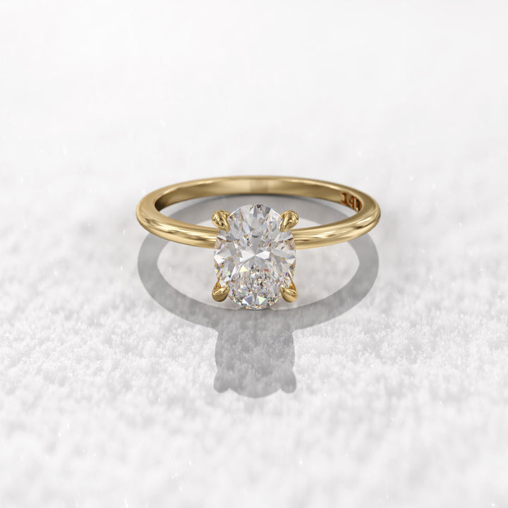 1.0 CT Oval Cut Moissanite Solitaire Diamond Engagement Ring