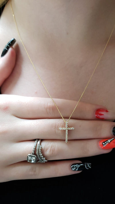 4TCW Cross Moissanite Diamond Necklace for Women