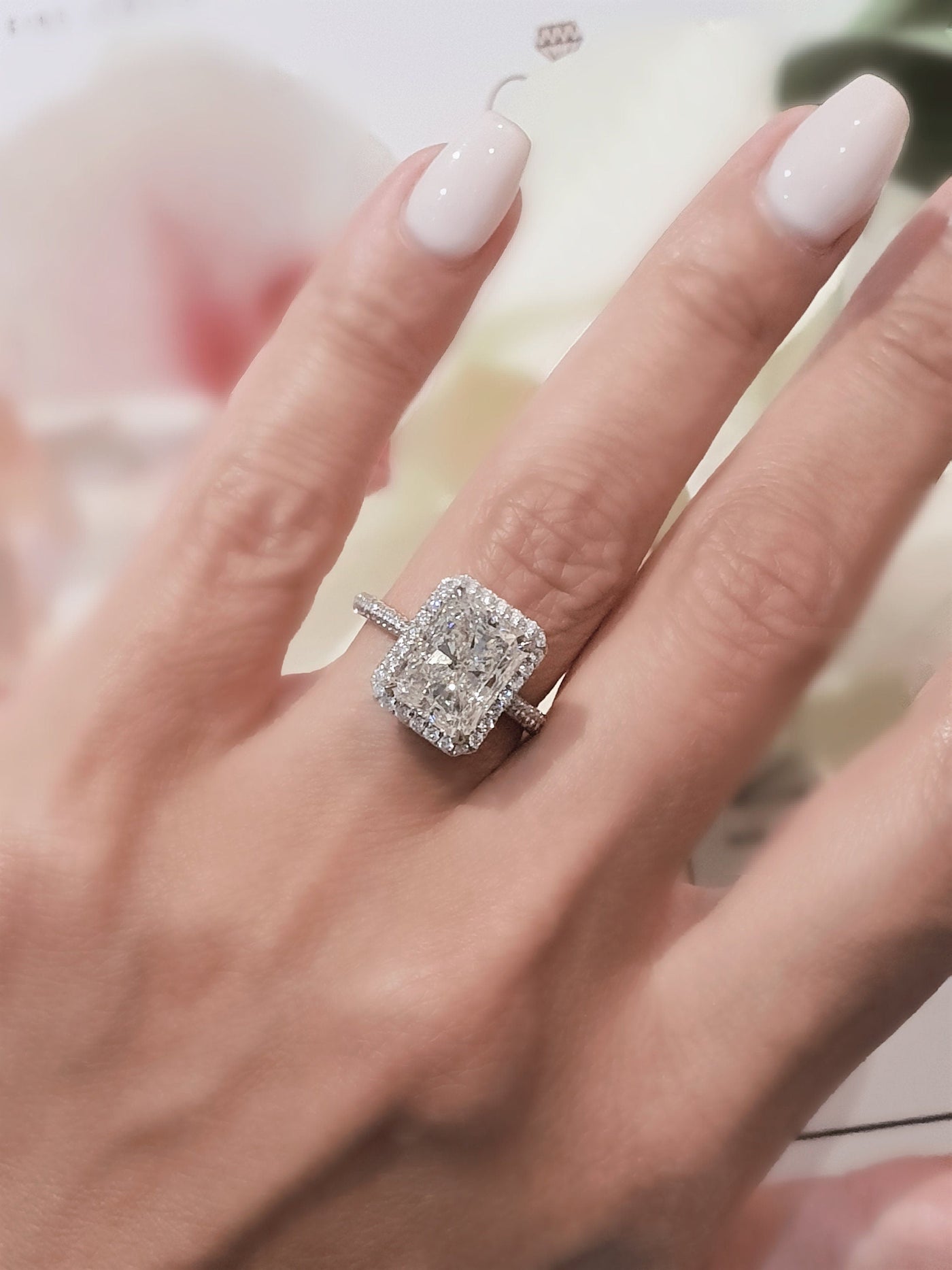 1.0-3.0 CT Radiant Cut Halo Lab Grown Diamond Engagement Ring