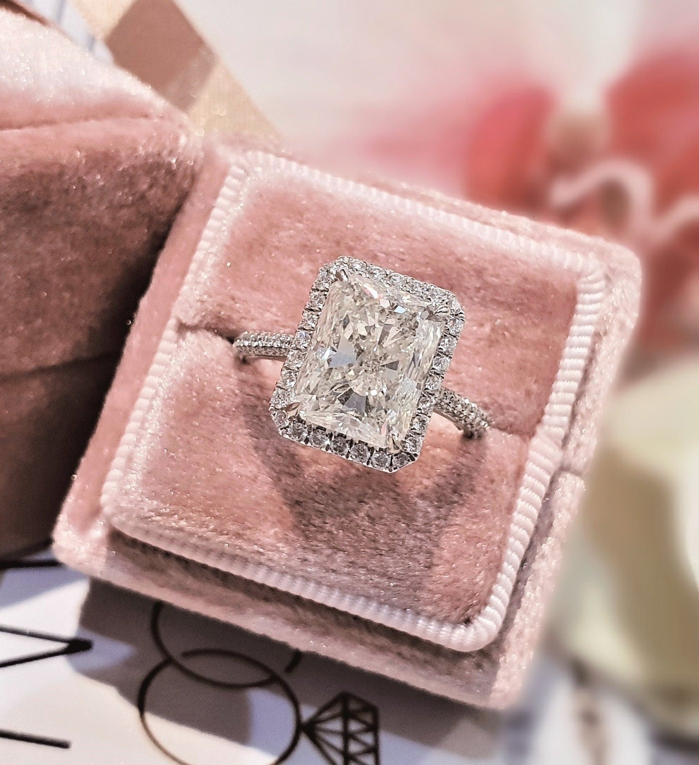 1.0-3.0 CT Radiant Cut Halo Lab Grown Diamond Engagement Ring