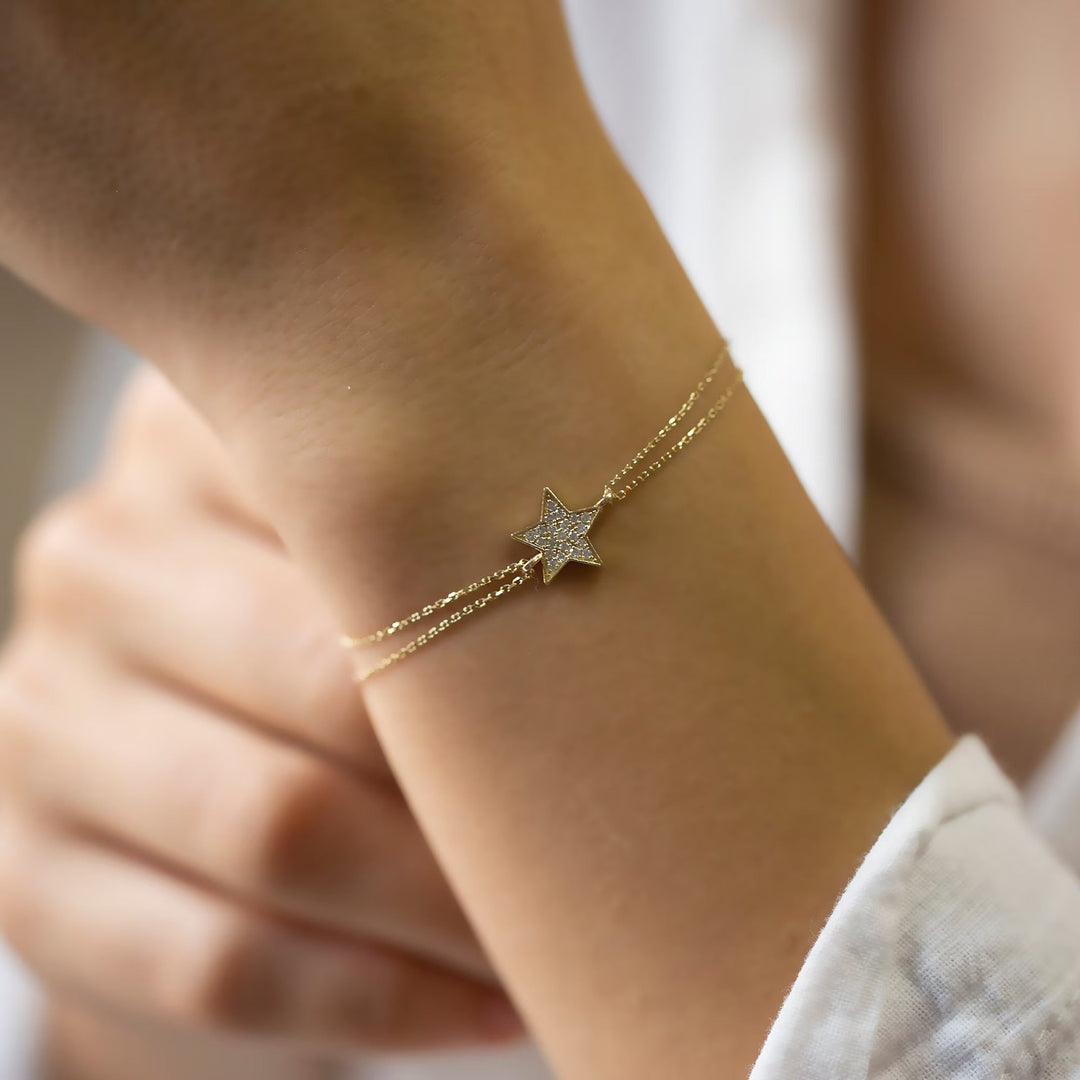 14K Gold Round Cut Diamond Star Bracelet for Women