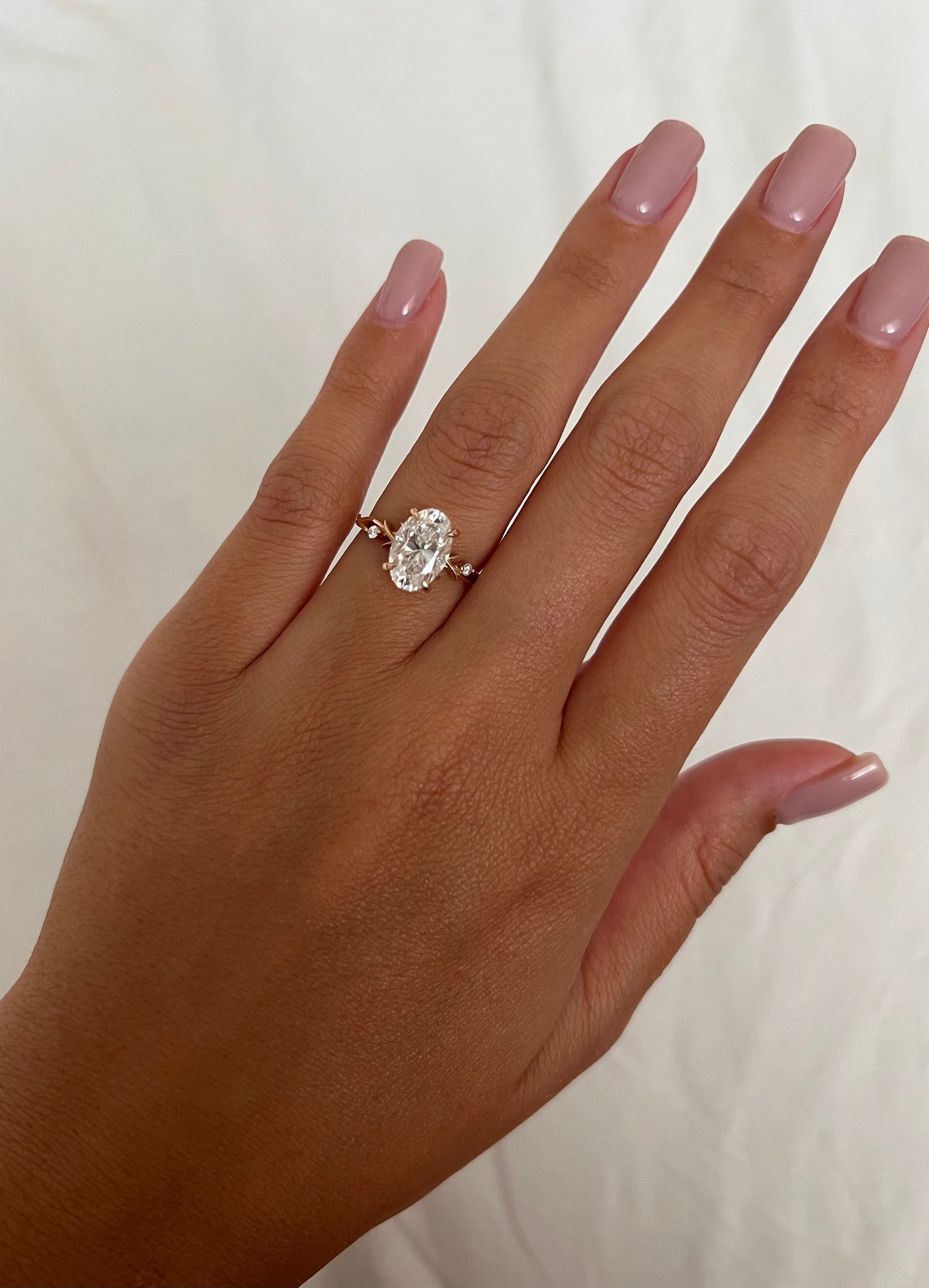 2.0 CT Oval Cut Moissanite Diamond Twig Engagement Ring