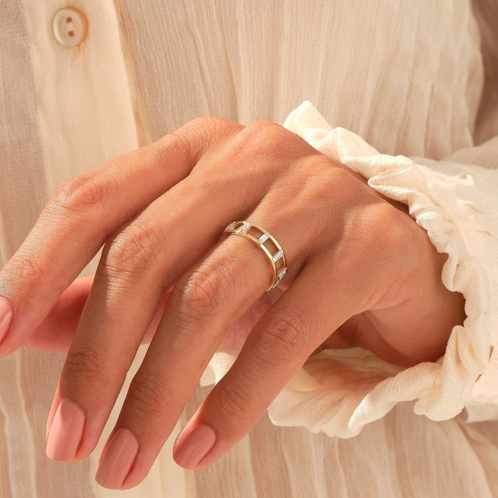 0-32ct-baguette-ladder-moissanite-diamond-wedding-band-in-18k-yellow-gold