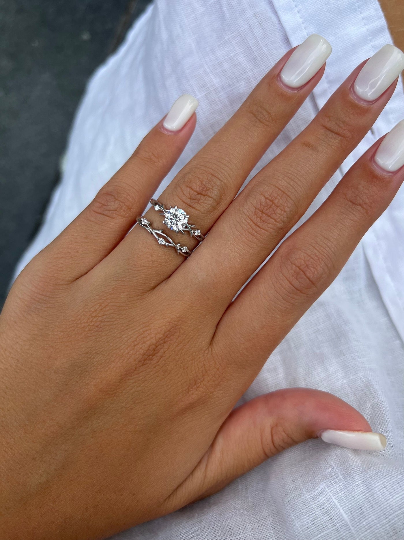 0.75 CT Round Cut Moissanite Twig Engagement Ring