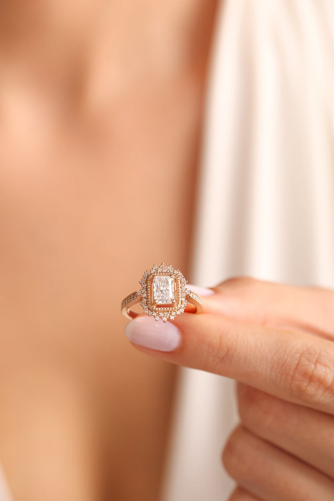 Radiant Cut Diamond Vintage Engagement Ring for Women