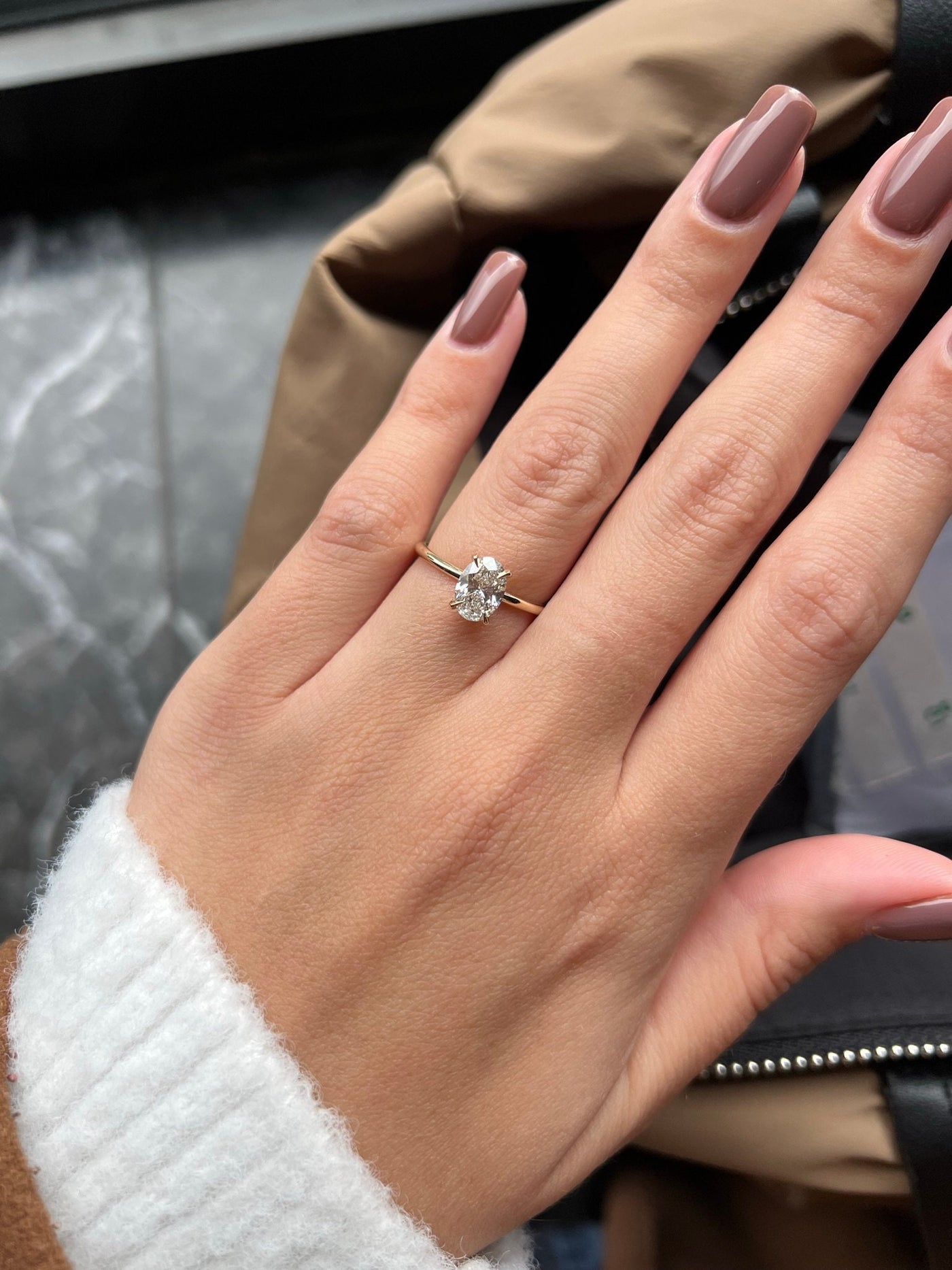 1.0 CT Oval Cut Moissanite Solitaire Diamond Engagement Ring