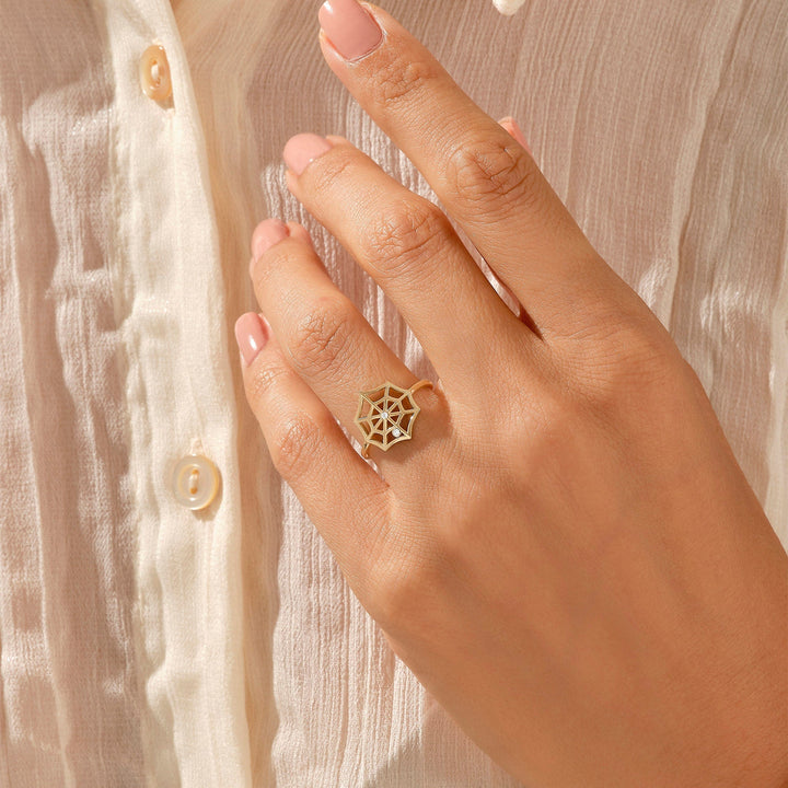 Round Cut Diamond Unique Spider Web Diamond Band for Her