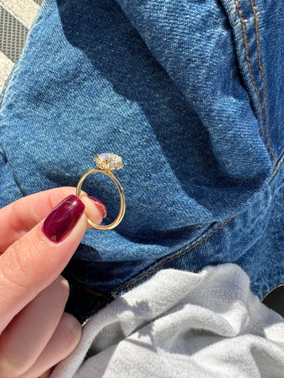 1.0 CT Oval Cut Moissanite Cluster Halo Engagement Ring