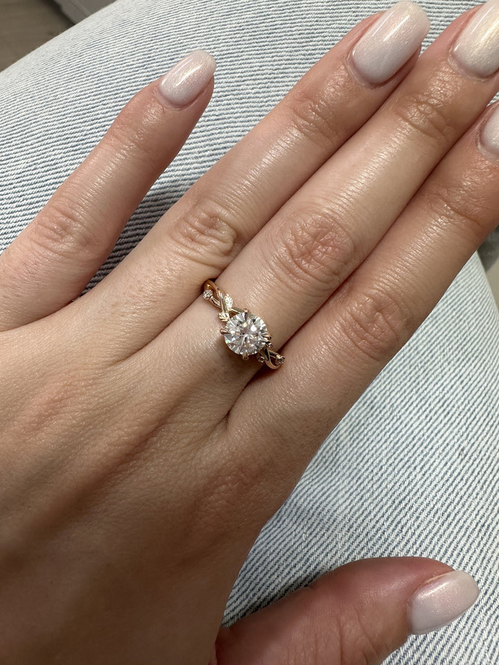 1.0CT Round Cut Moissanite Diamond Twig Engagement Ring