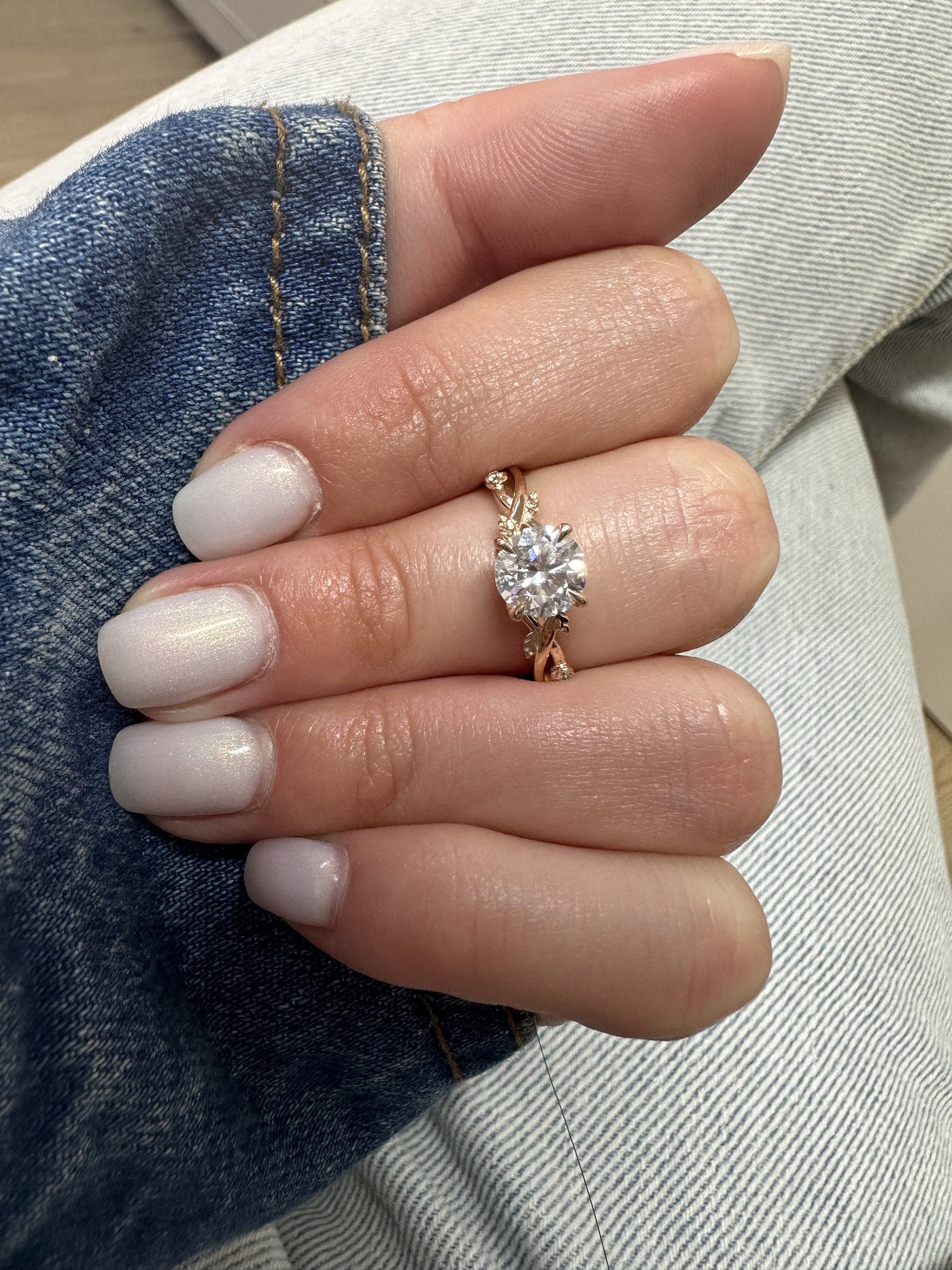 1.0CT Round Cut Moissanite Diamond Twig Engagement Ring