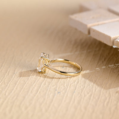 2.0 CT Emerald Diamond Cut Solitaire Moissanite Engagement Ring