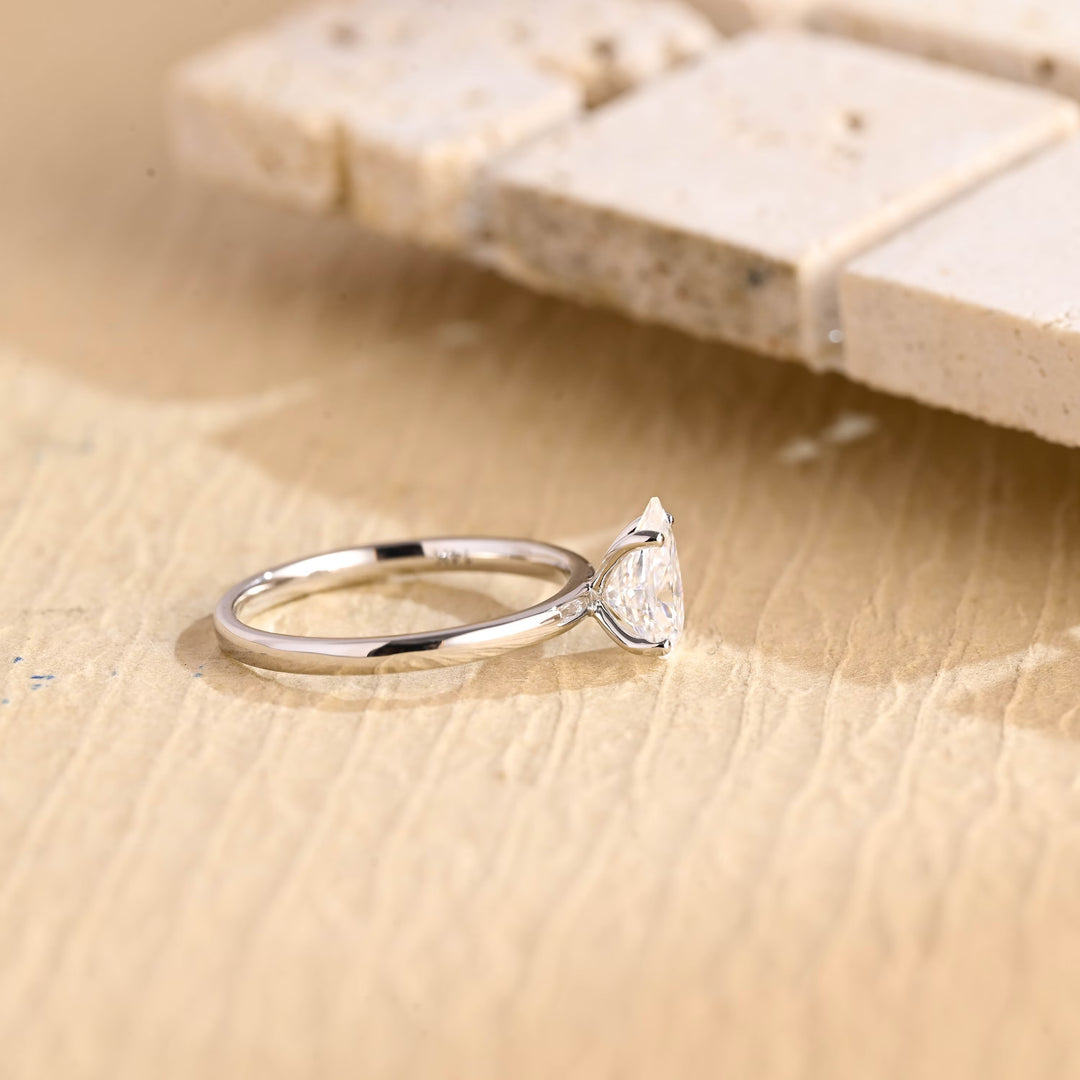 1.0 CT Pear Cut Diamond Solitaire Moissanite Engagement Ring