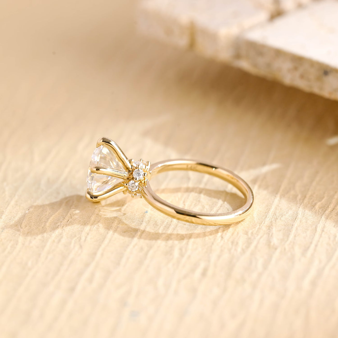 2.0 CT Round Brilliant Hidden Halo Diamond Moissanite Engagement Ring