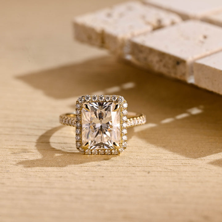 2.0CT Radiant Cut Halo Diamond Moissanite Engagement Ring