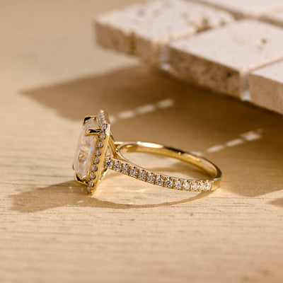 2.0CT Radiant Cut Halo Diamond Moissanite Engagement Ring