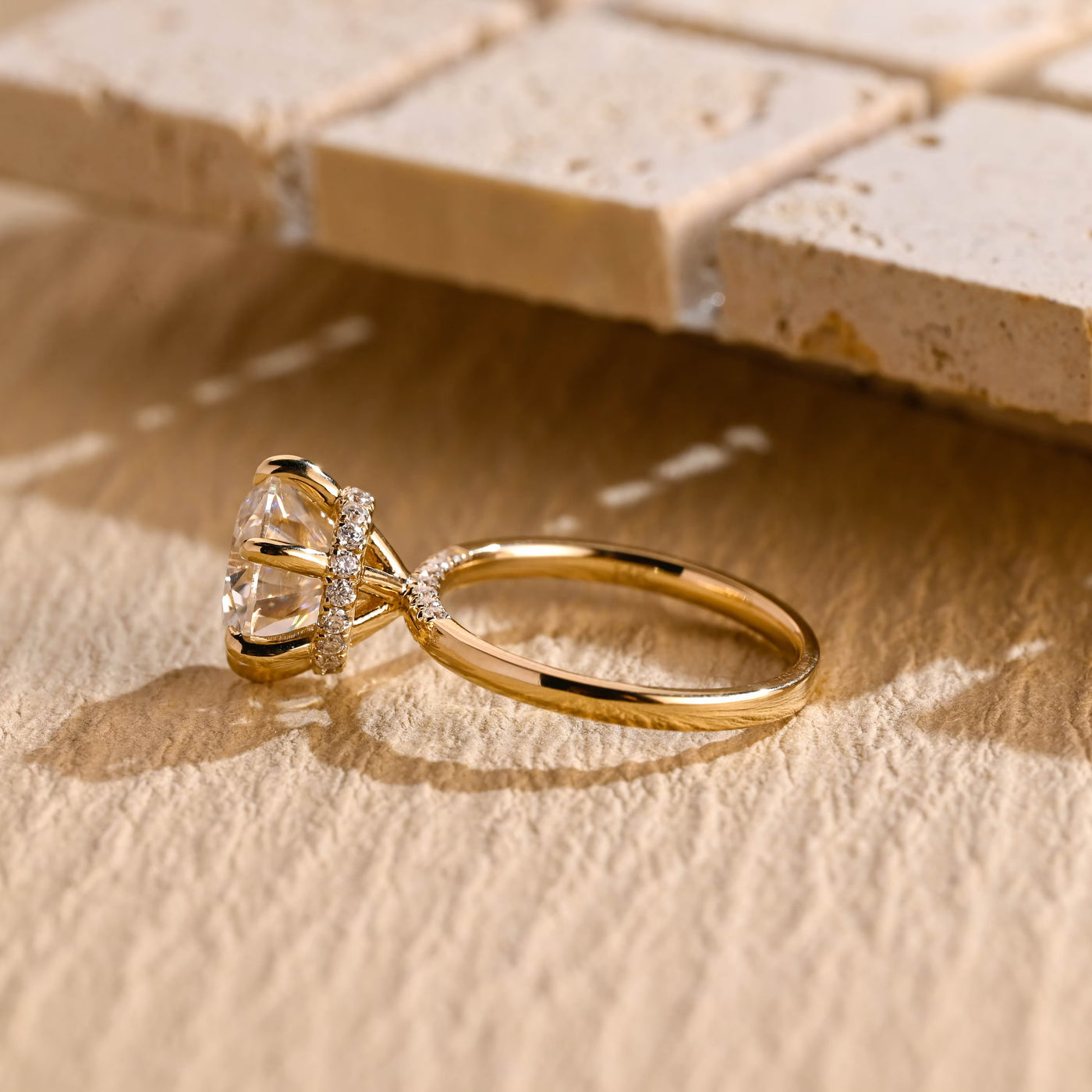 1.0CT Round Brilliant Hidden Halo Moissanite Engagement Ring