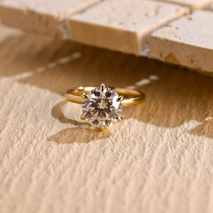 1.0CT Round Brilliant Hidden Halo Moissanite Engagement Ring