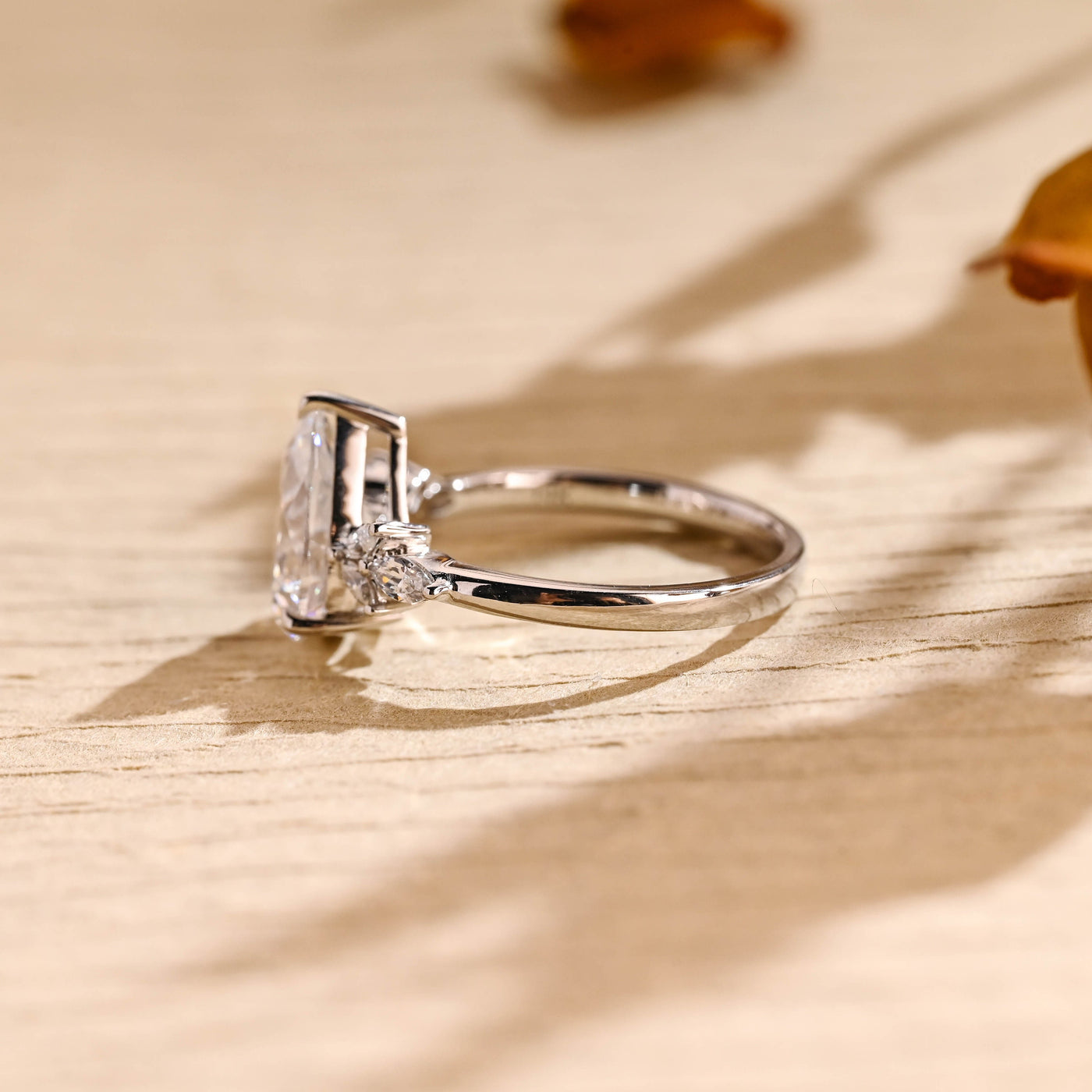 2.0CT Pear Cut Cluster Diamond Moissanite Engagement Ring