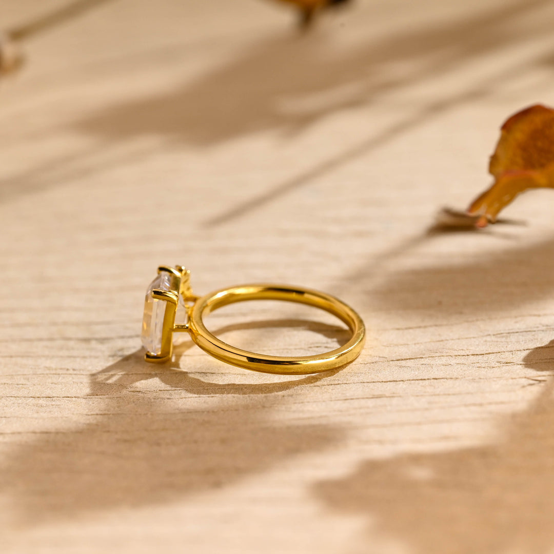 1.0 CT Emerald Cut Cluster Diamond Moissanite Engagement Ring