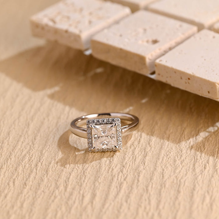 1.0 CT Princess Cut Halo Diamond Moissanite Engagement Ring
