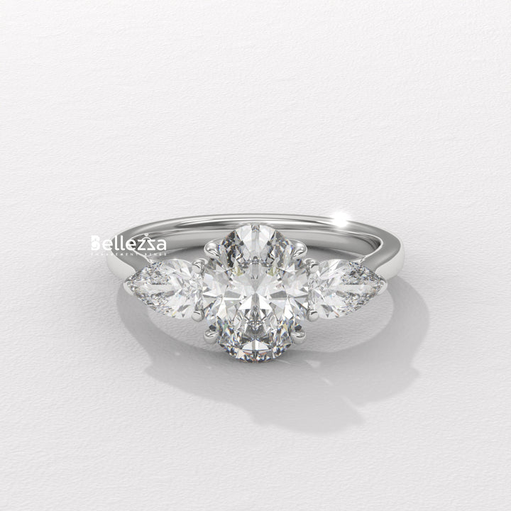 2.0-3.0CT Oval Diamond Three Stone Setting Lab Grown Engagement Ring