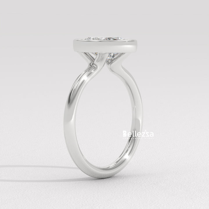 1.50-2.50CT Oval Diamond Bezel Setting Lab Grown Engagement Ring