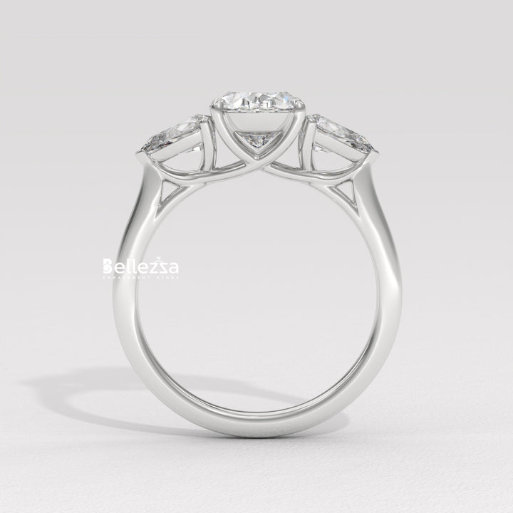 2.0-3.0CT Oval Diamond Three Stone Setting Lab Grown Engagement Ring