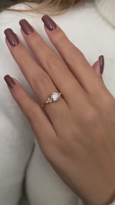 1.0 CT Round Cut Moissanite Cluster Engagement Ring