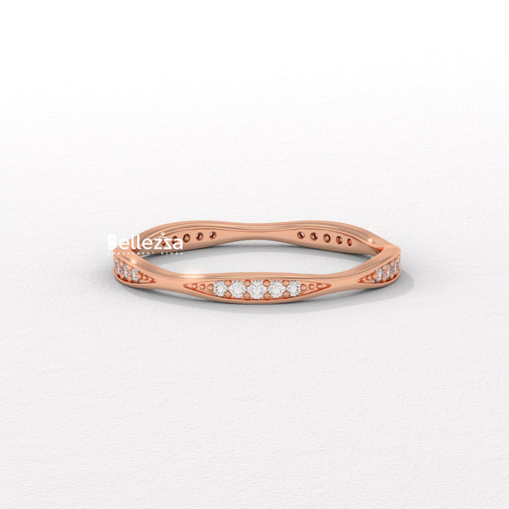 Round Diamond Unique Vintage Style Lab Grown Wedding Band