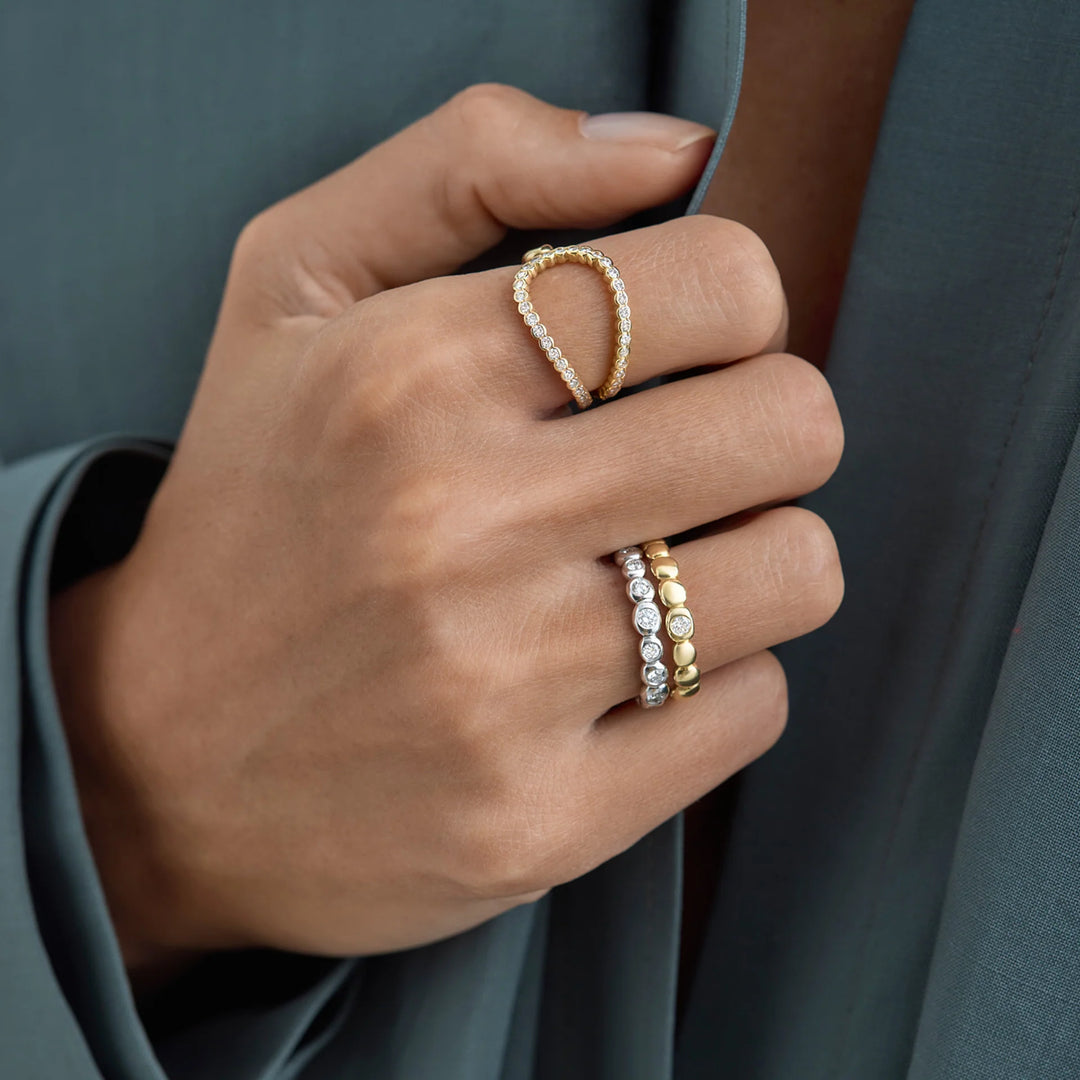 0.55 TCW Round Cut Unique Style Moissanite Engagement Ring