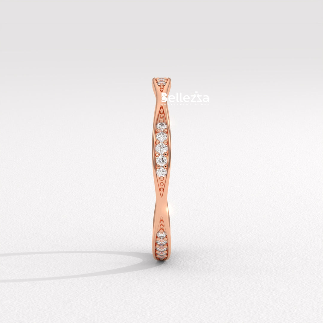 Round Diamond Unique Vintage Style Lab Grown Wedding Band