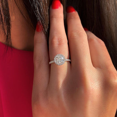 1.0CT Round Brilliant Cut Moissanite Halo Diamond Engagement Ring