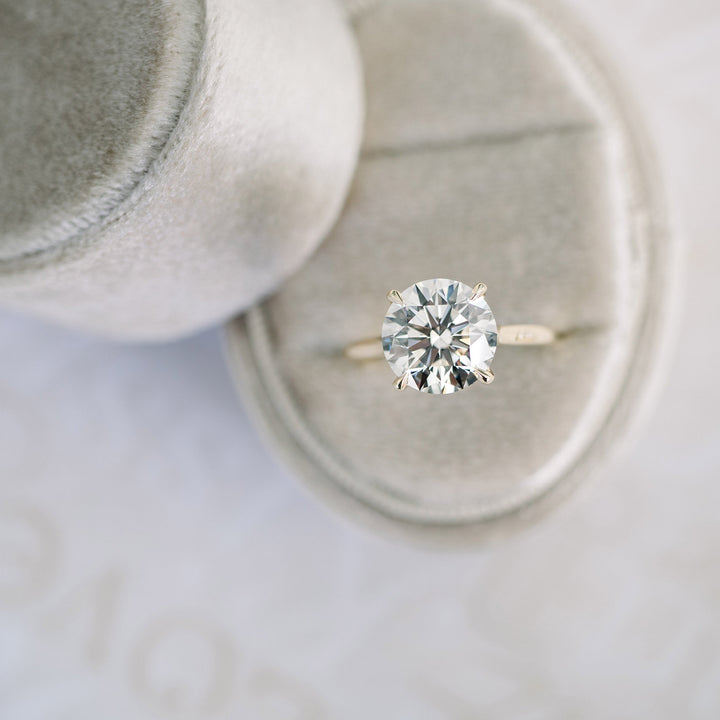 2.75ct Round Brilliant Cut Diamond 14K Gold Engagement Ring