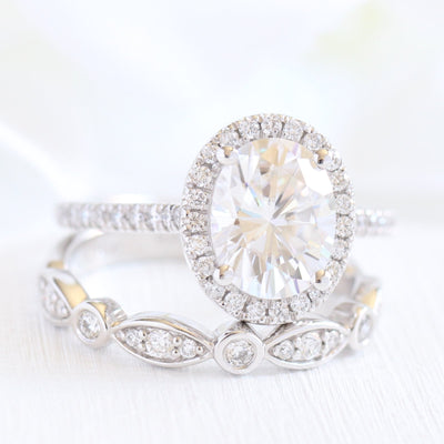 2.0ct Oval Cut Moissanite Halo Engagement Ring With Unique Wedding Band