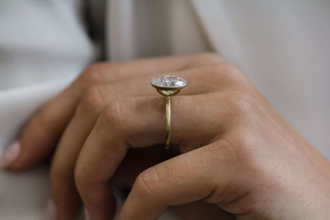 4.0 CT Oval cut Moissanite Engagement Ring