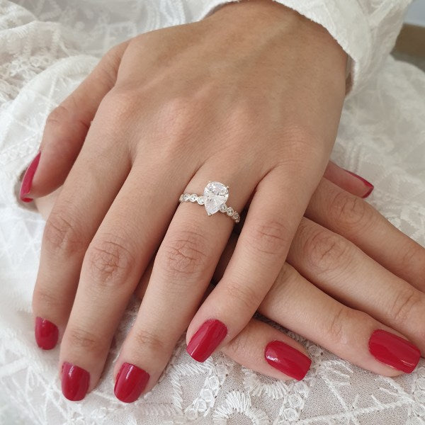 2.10CT Pear Diamond Moissanite Split Shank Engagement Ring