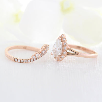 Pear Cut Halo Moissanite Ring With Crown Diamond Band