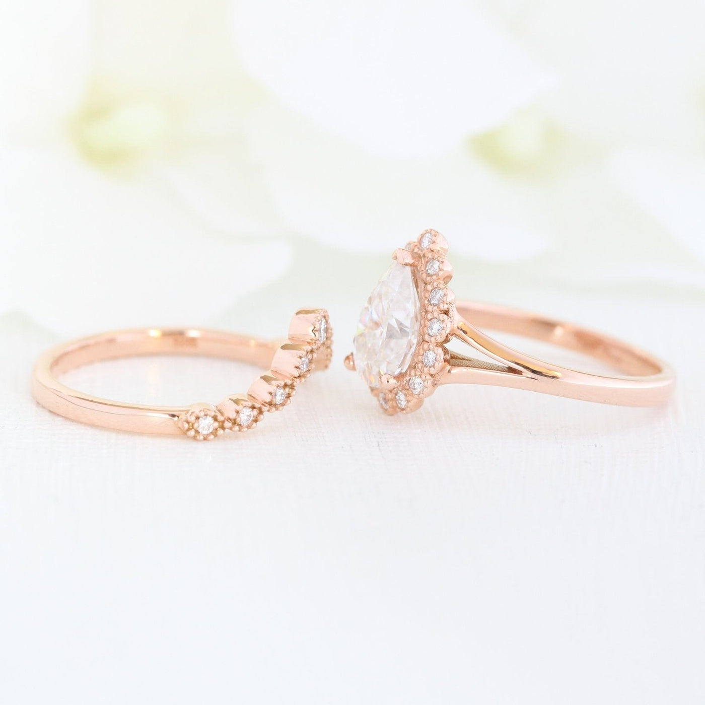 Pear Cut Moissanite Ring With Curve Halo Diamond Band