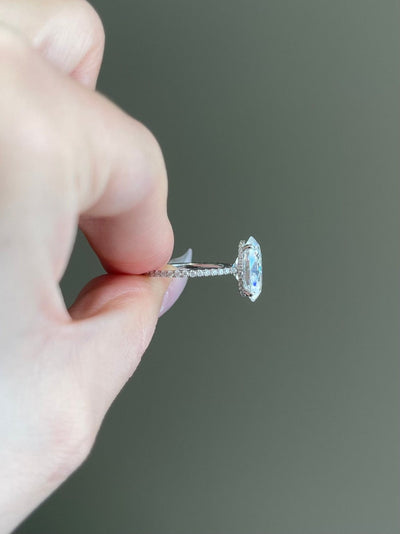 5.0CT Elongated Oval Diamond Moissanite Engagement Ring For Her