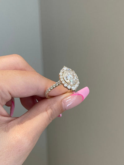 Oval Diamond Flower Halo Moissanite Engagement Ring