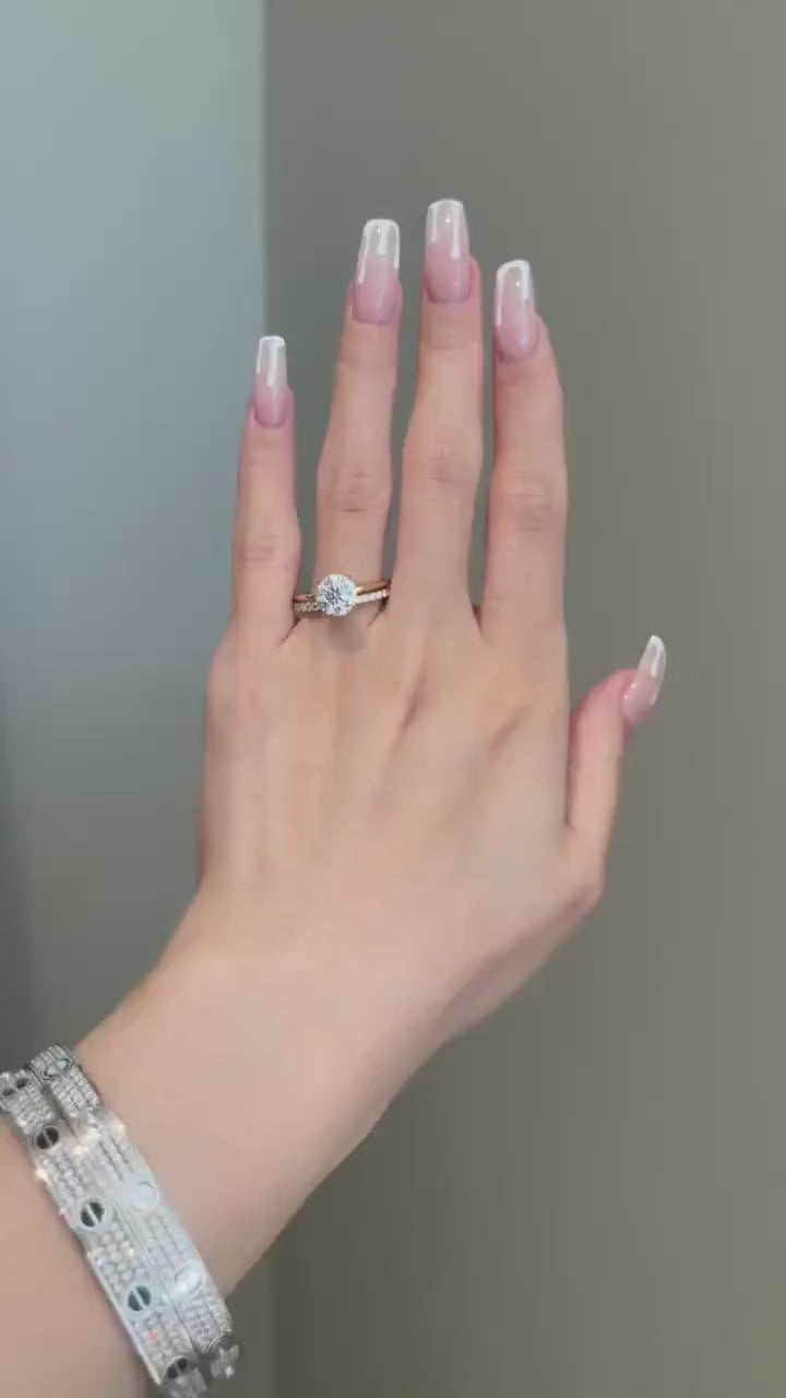 1.75ct Round Cut Solitaire Moissanite Four Prong Diamond Engagement Ring