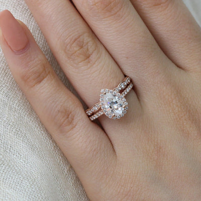 Pear Cut Moissanite Ring With Diamond Band