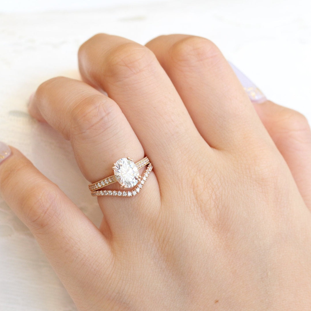 2.0ct Oval Cut Moissanite Cathedral Set Ring With U Shape Wedding Band