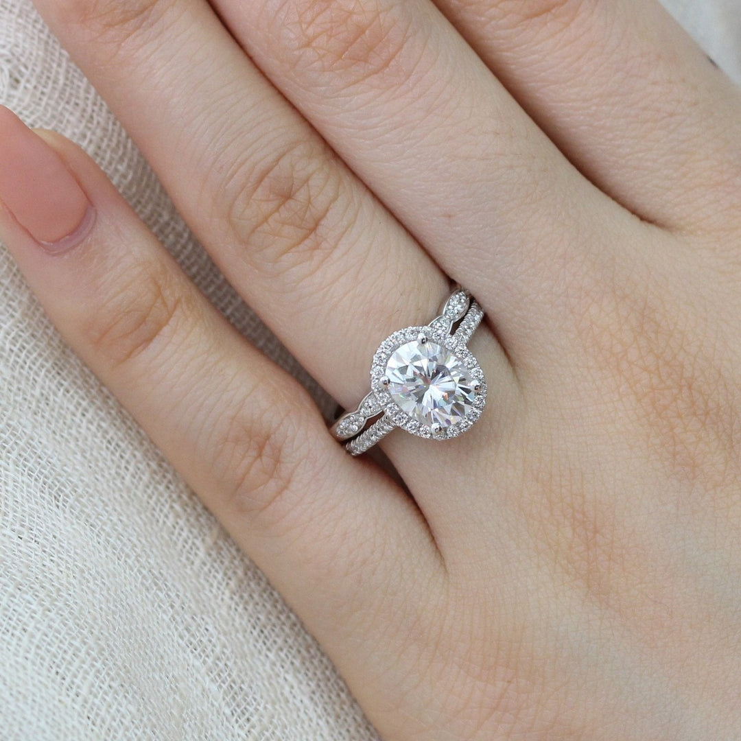 Oval Halo Pave Moissanite Ring With Scalloped Diamond Band