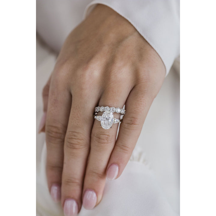 4 CT Oval cut Three stone Moissanite Engagement Ring