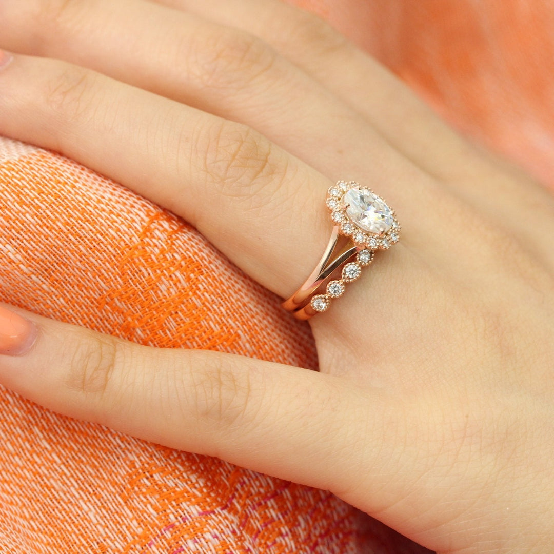 Vintage Oval Halo Moissanite Ring With Milgrain Diamond Band