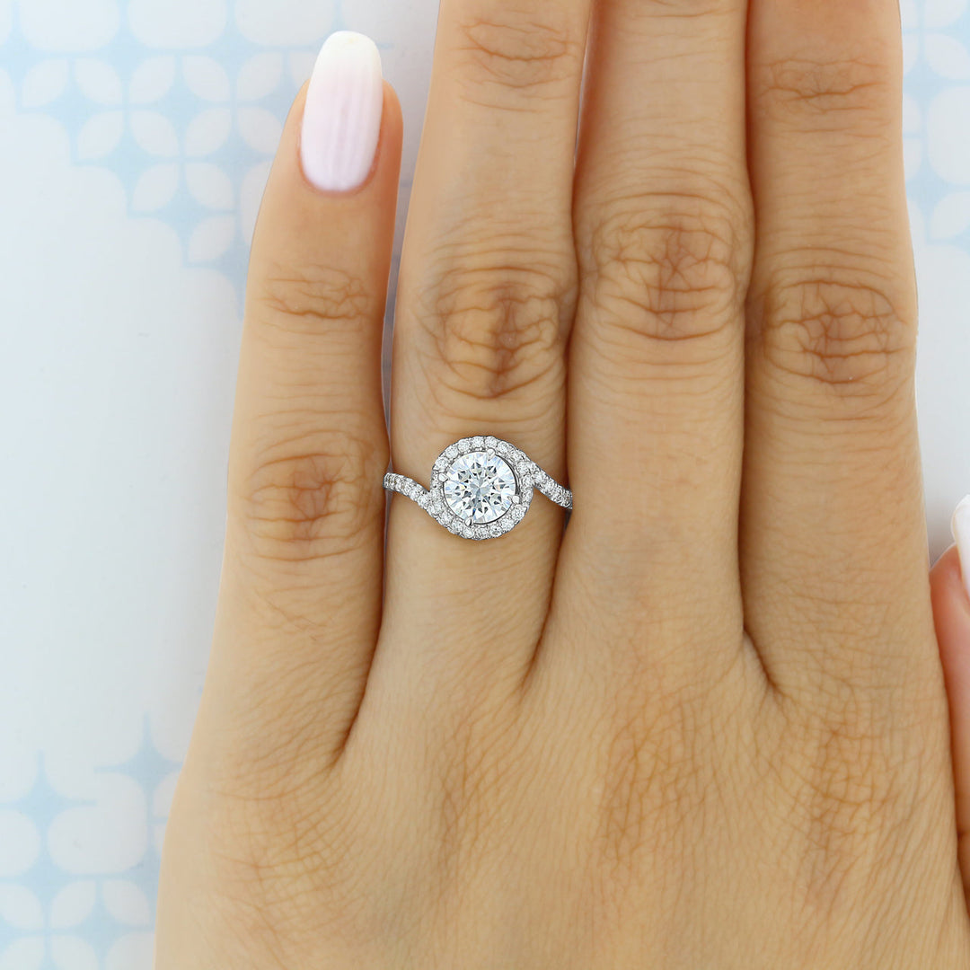 1.0 ct  Round cut Halo Unique Moissanite Engagement Ring