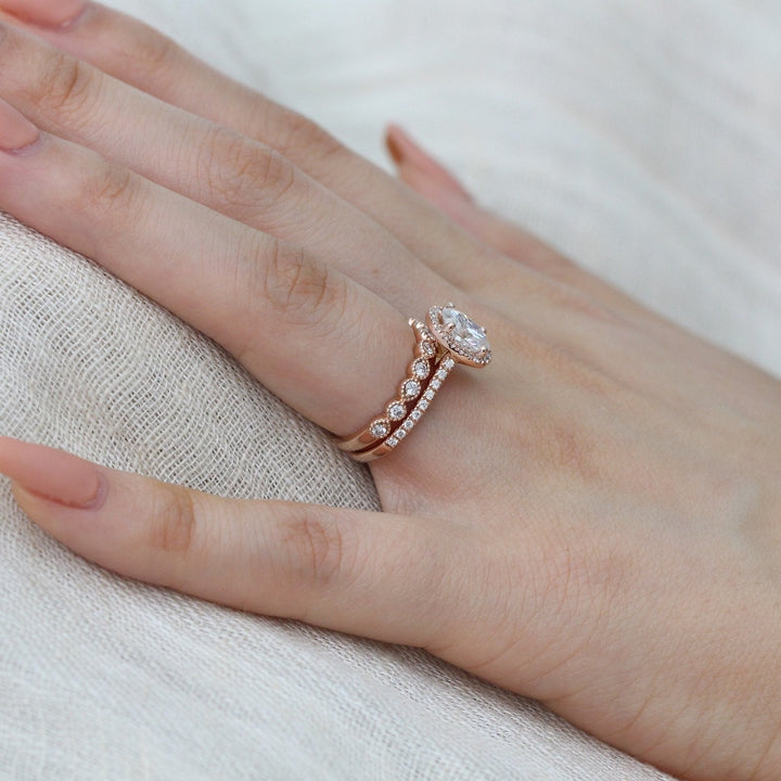 Oval Cut Halo Moissanite Ring With Milgrain Diamond Band